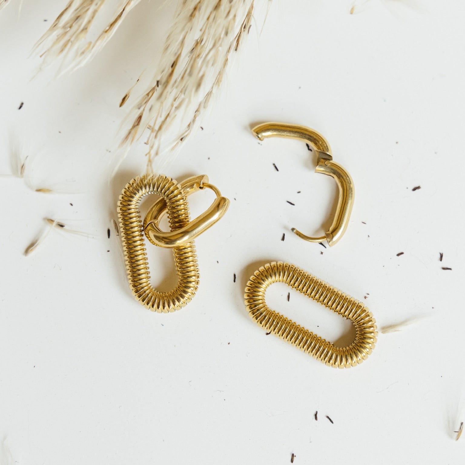 Double Link Hoop