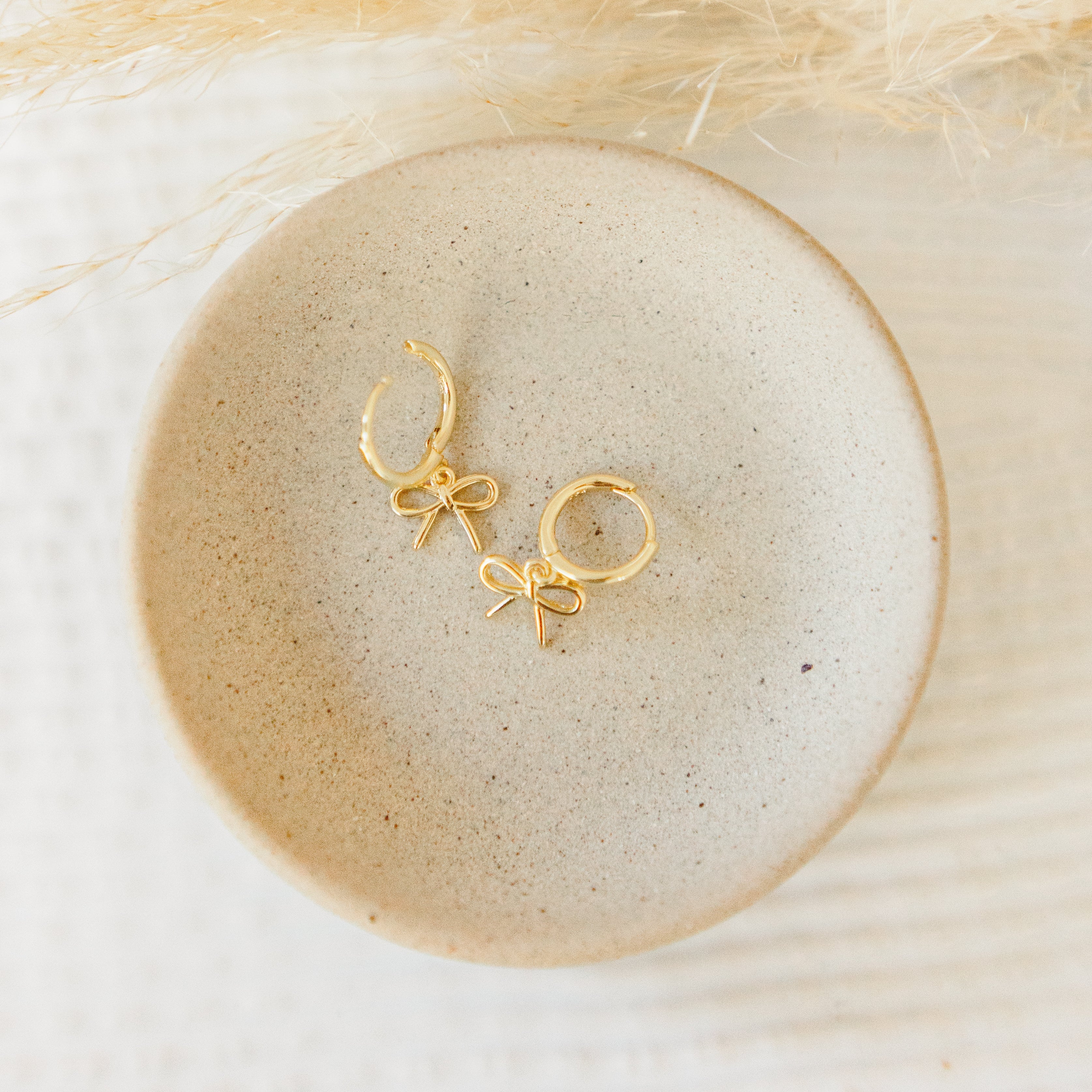 Infinity Bow Hoops