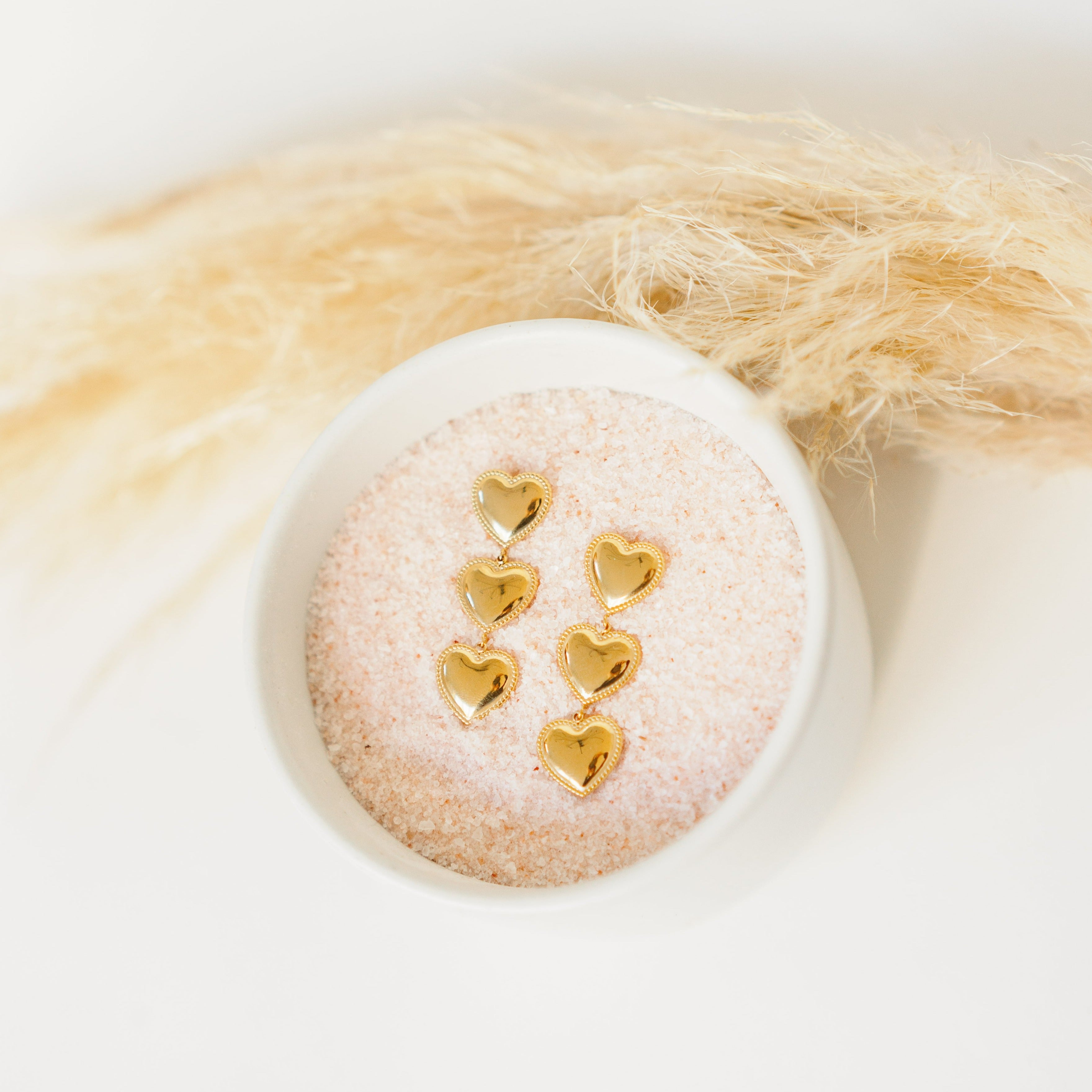 SWEET HEART Earrings