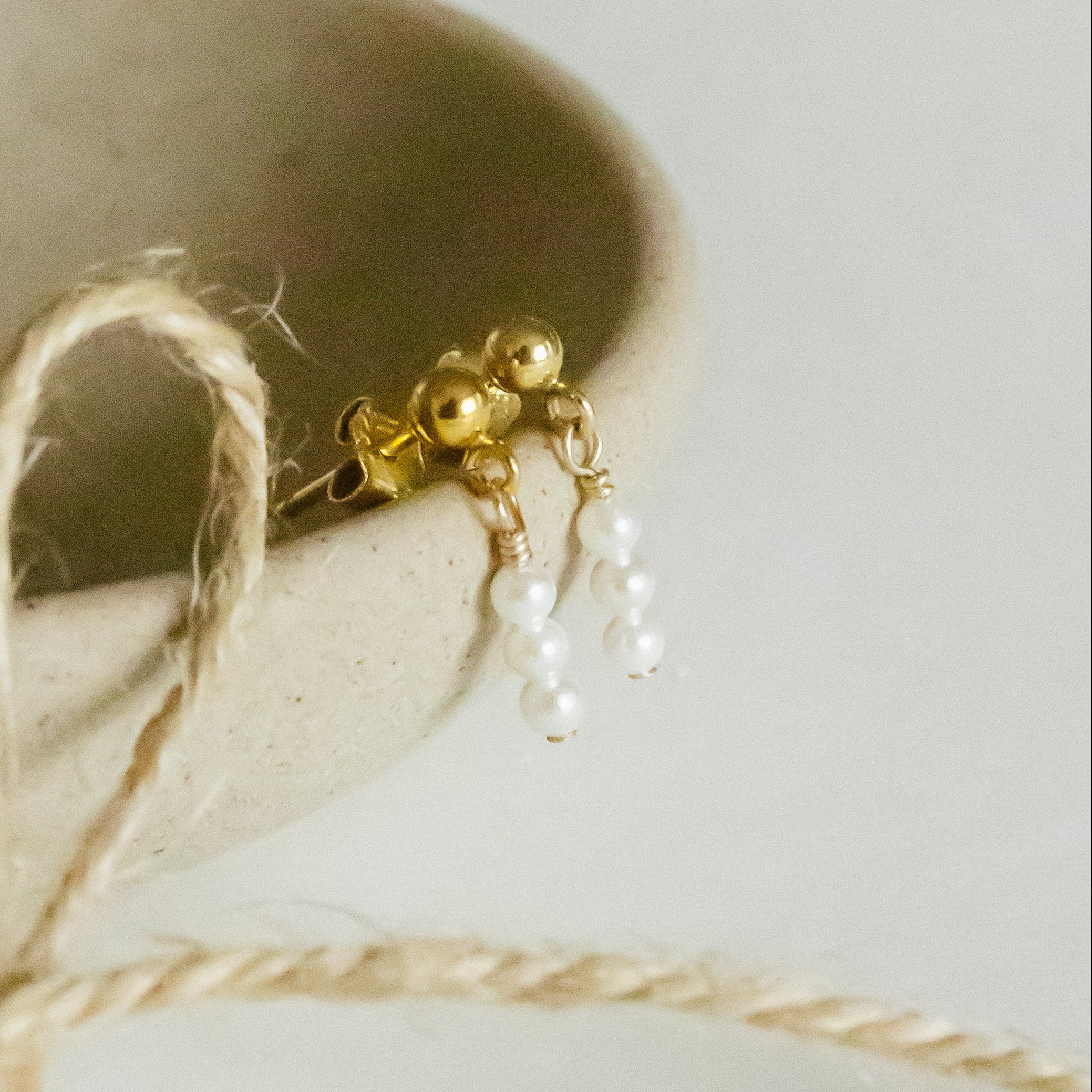 Mistletoe Pearl Studs