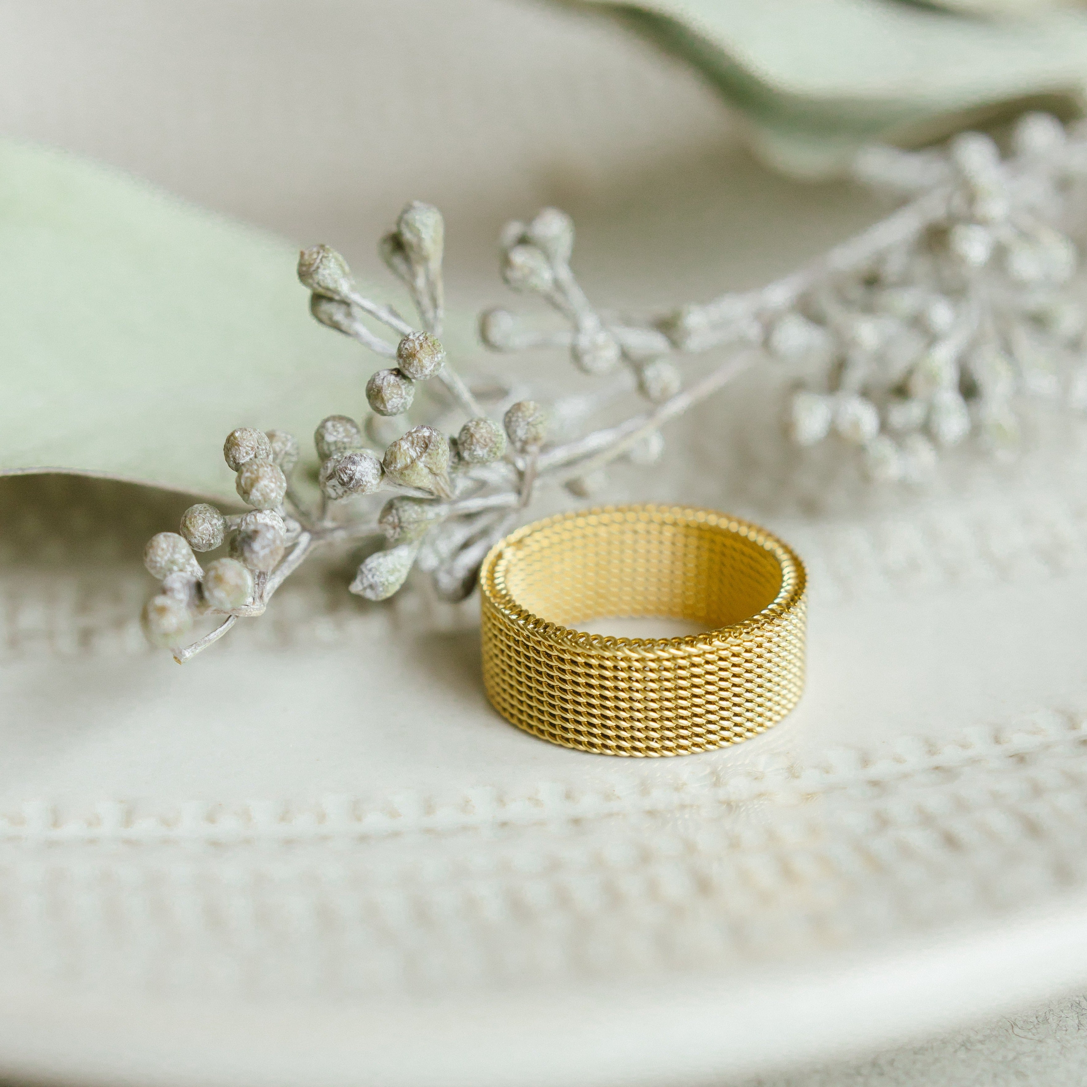 Linked Ring