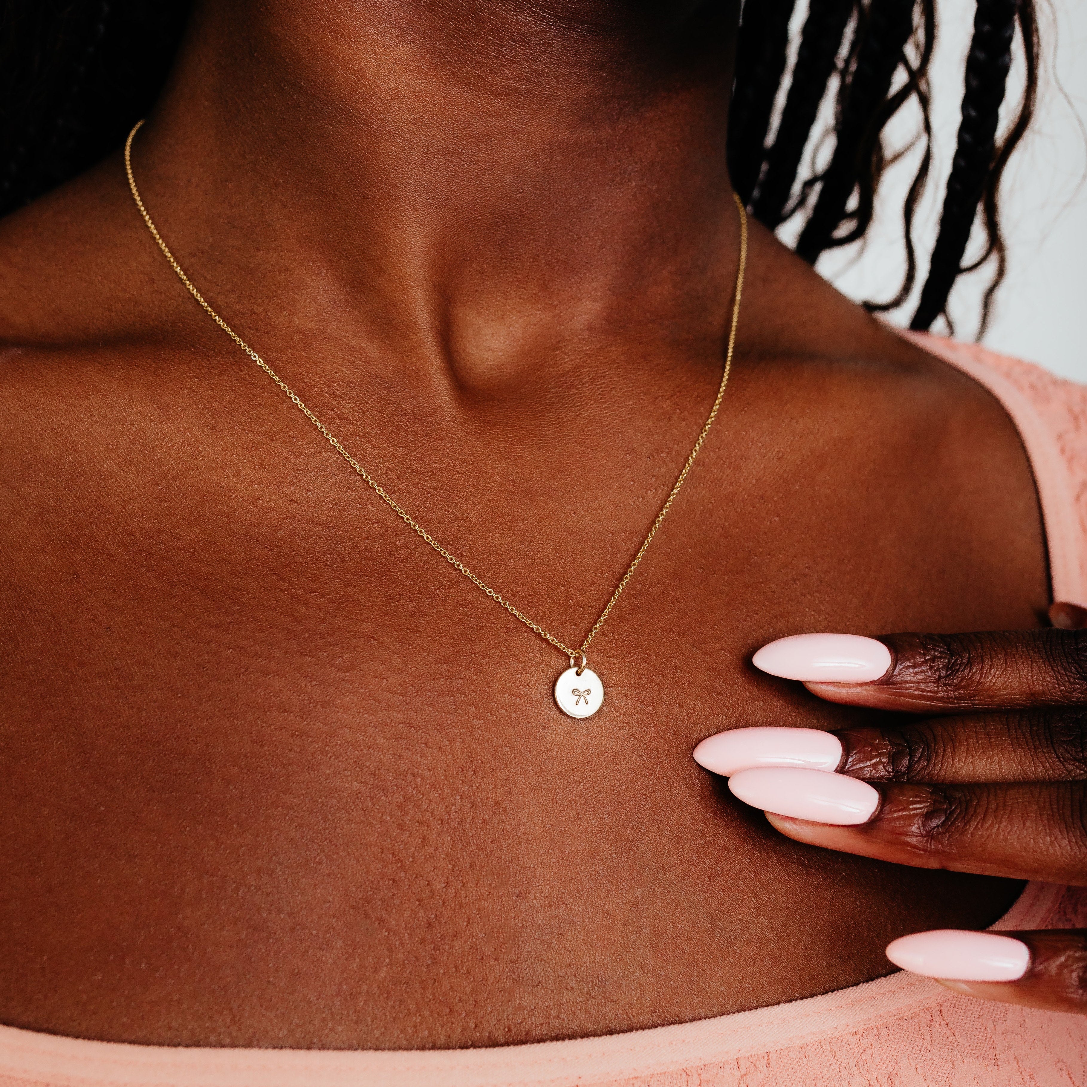 Bow Necklace