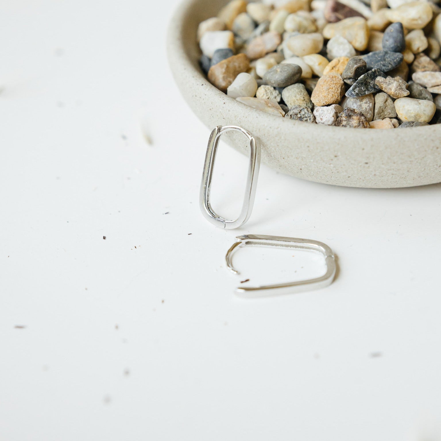 Elongated Hoop