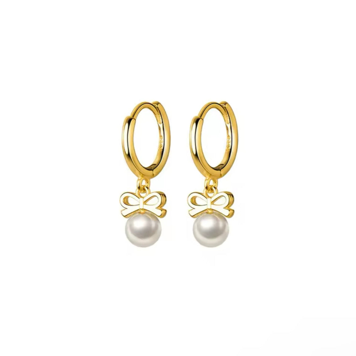 Girly Pearly Hoop Earring