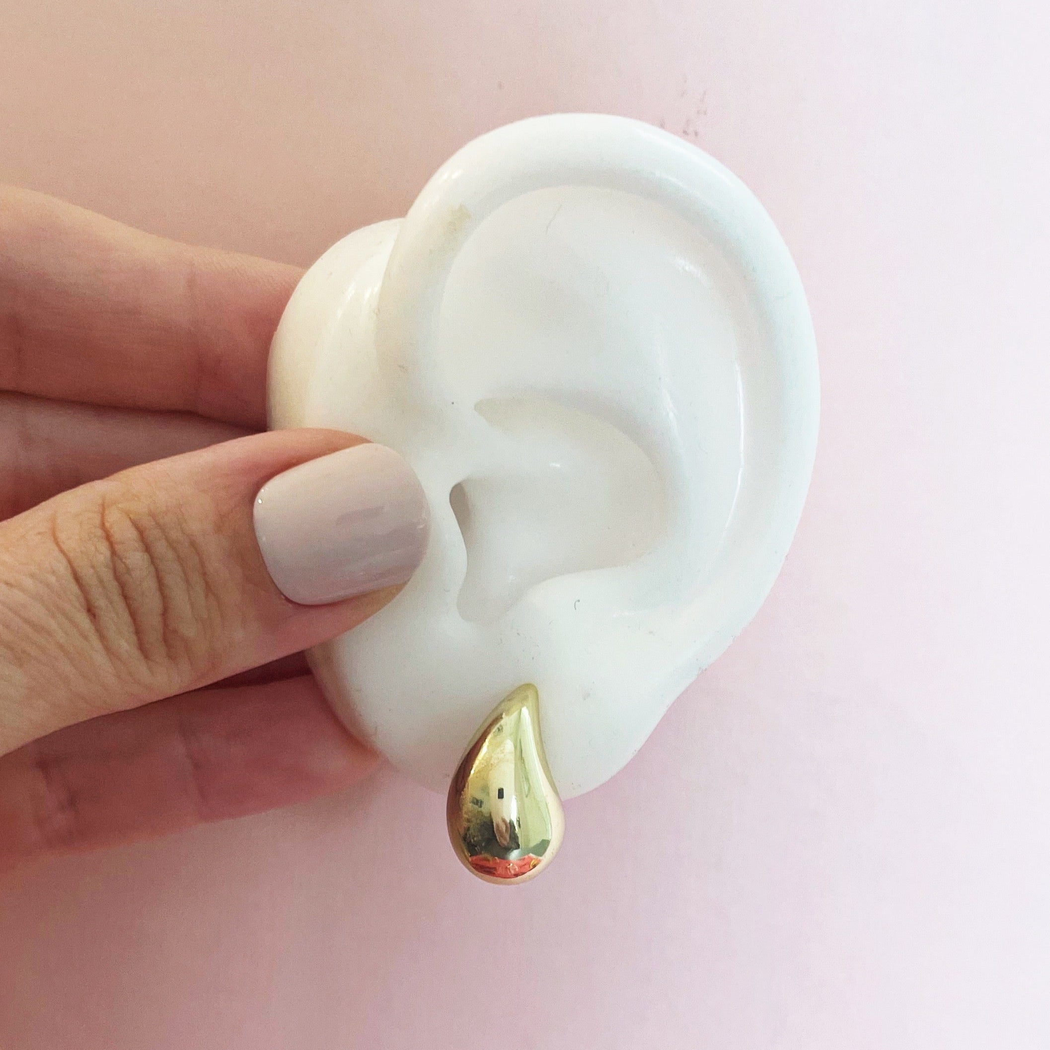 The Hailey Earring