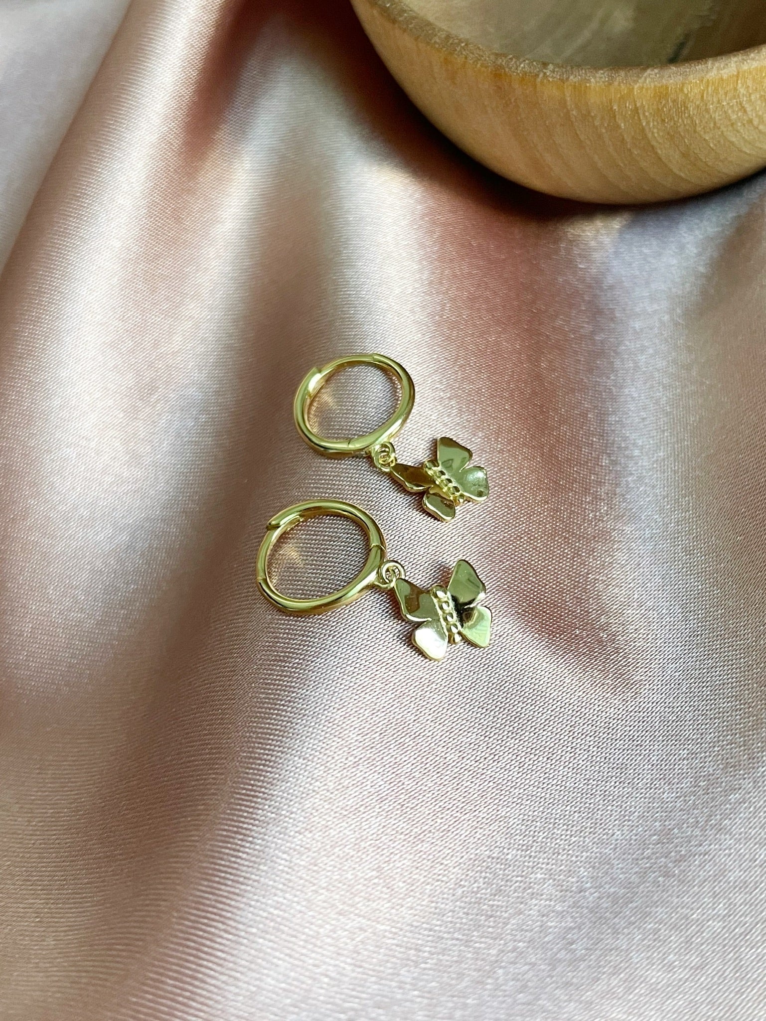 Butterfly Hoop