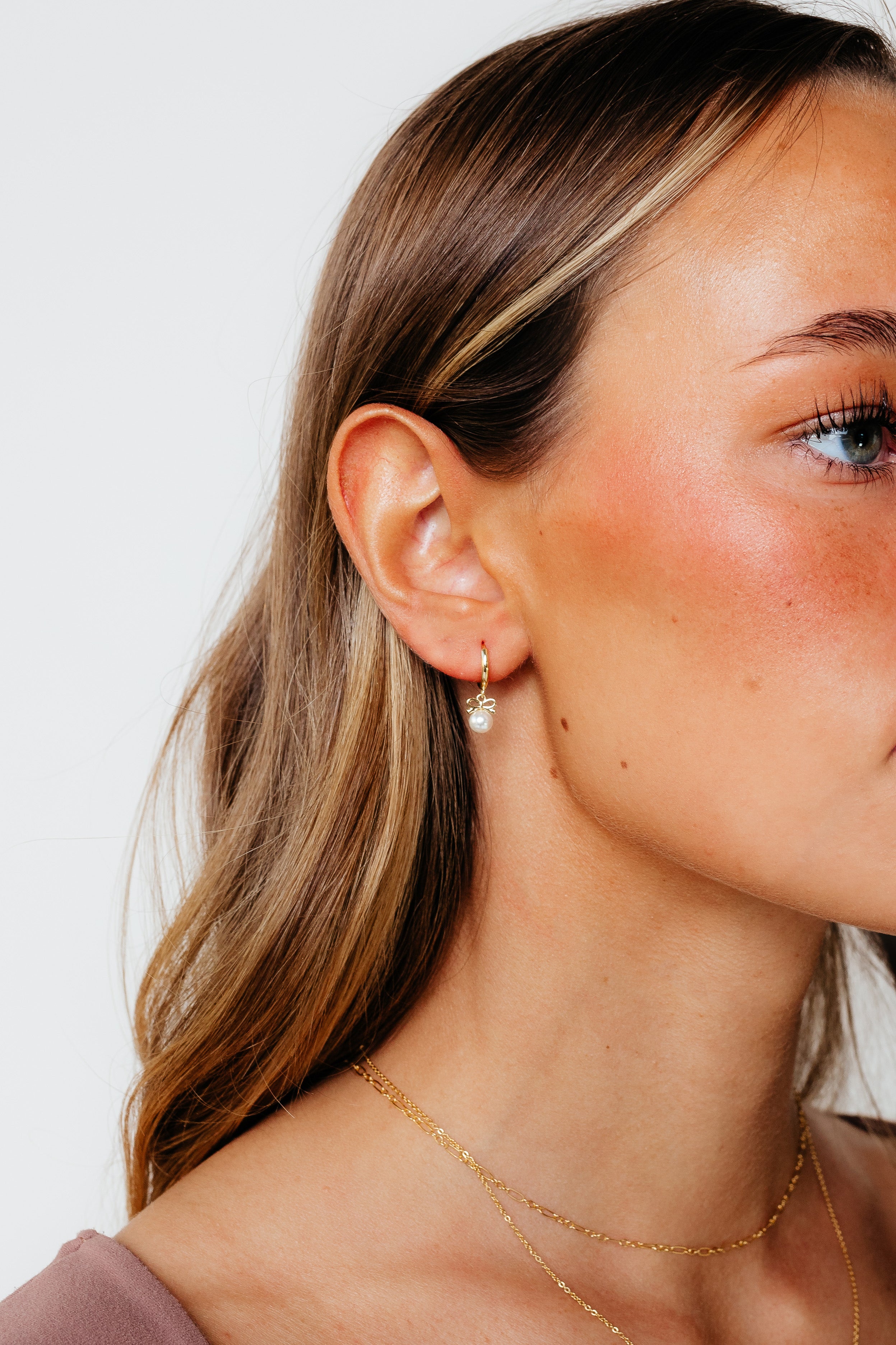 Girly Pearly Hoop Earring
