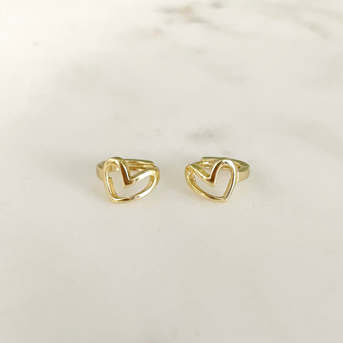 Huggie Heart Hoops