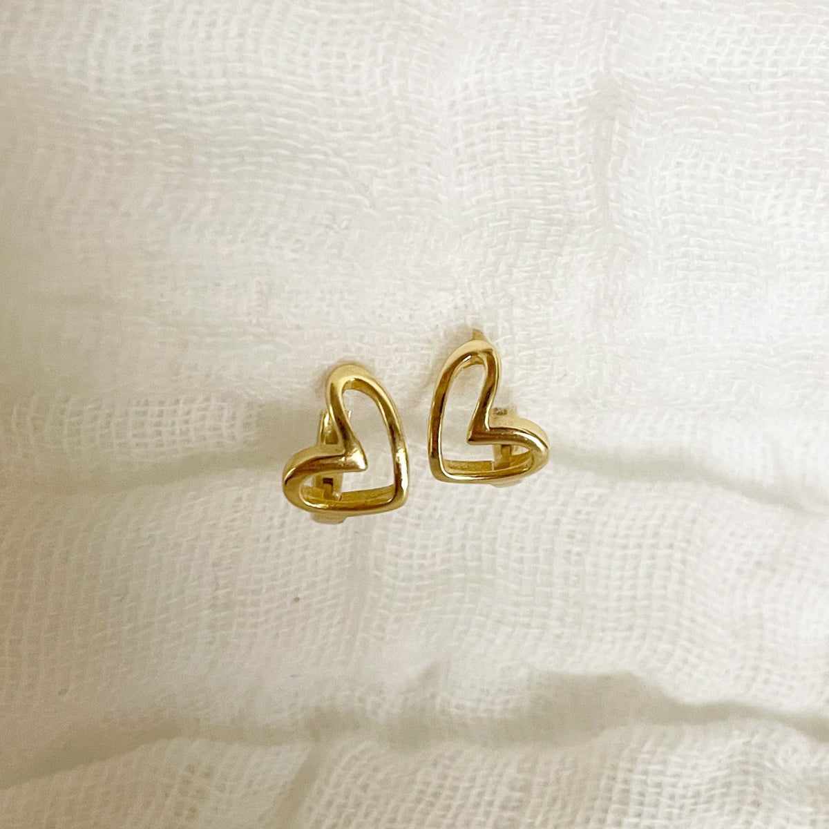 Huggie Heart Hoops