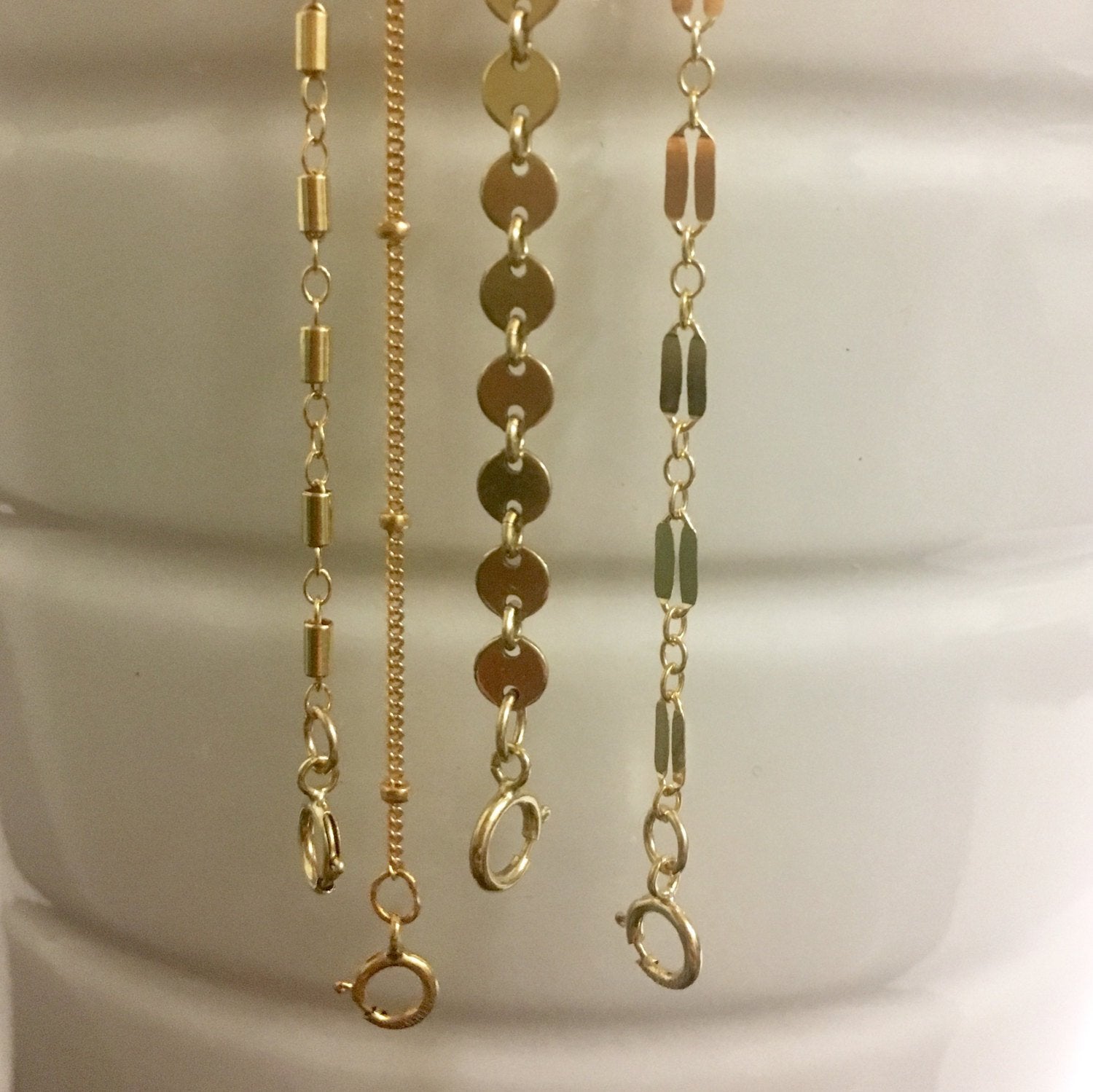 Satellite Choker Chain