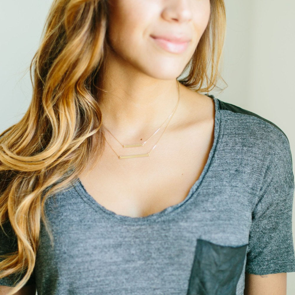 1" Skinny Horizontal Bar Necklace